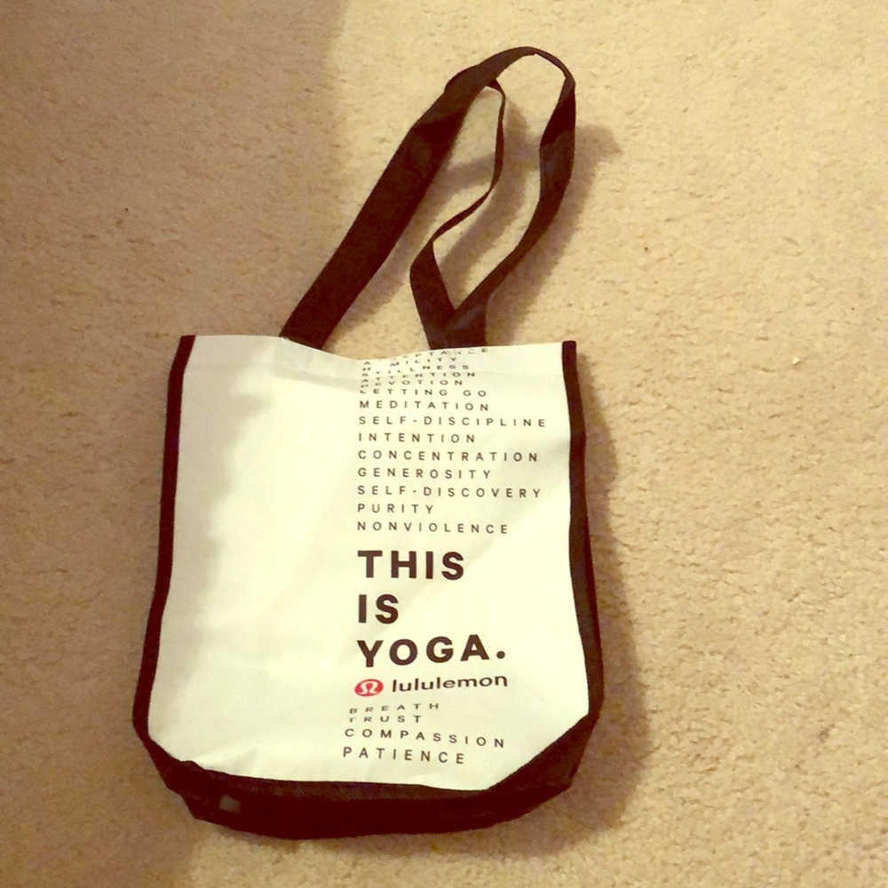 Lulu lemon bag